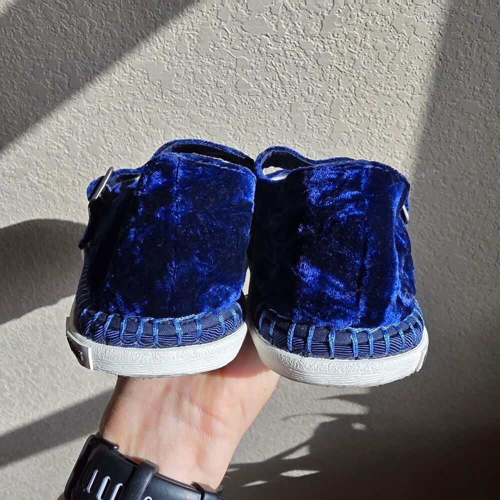 SeaVees Mesa Mary Jane Navy Crinkled Velvet Shoes Sneakers Women's Size 9 - Picture 4 of 6
